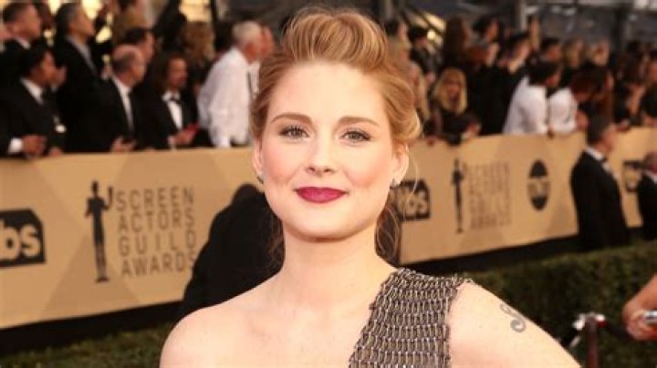 Alexandra Breckenridge: Tracking Changes in Her Weight During 2023 - SarkariResult