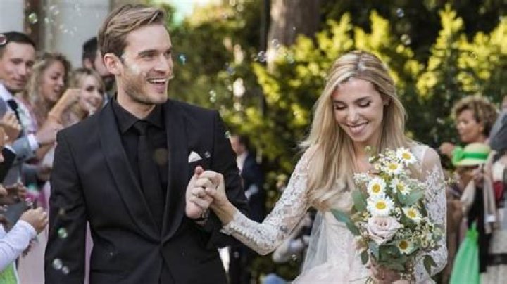 All About Marzia Kjellberg (PewDiePie’s Wife) – News, Age, and More
