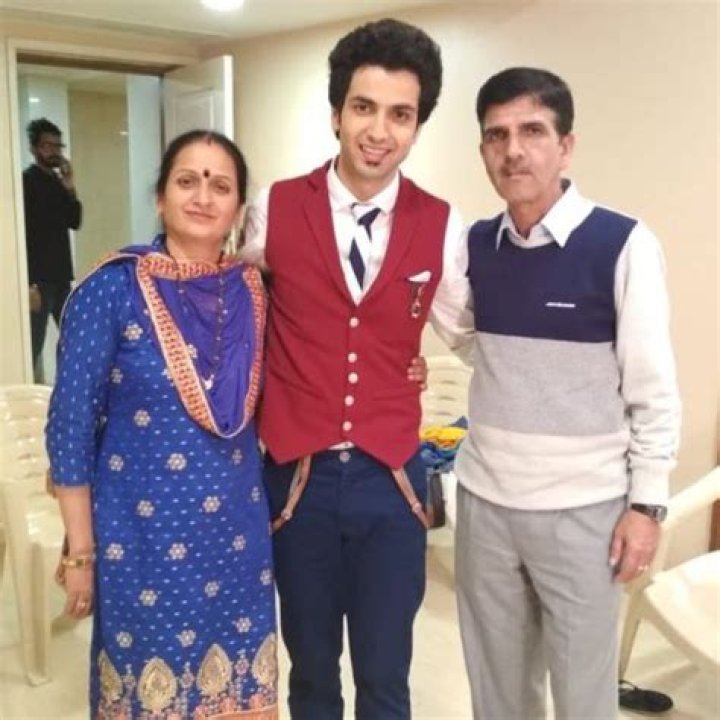 Ankush Khardori Net Worth, Wiki, Parents, Ethnicity, Religion, Bio, Age, Family And More - SarkariResult