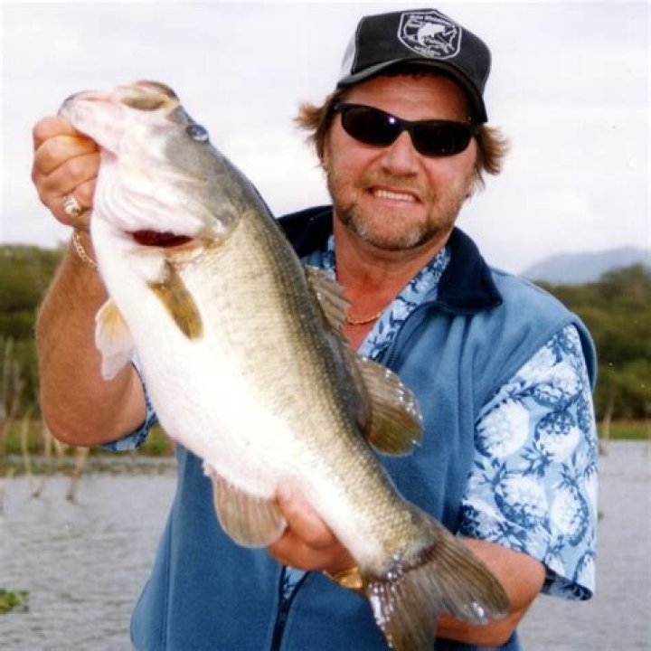 Babe Winkelman Net Worth (Updated 2023) Earnings, Salary, Wiki