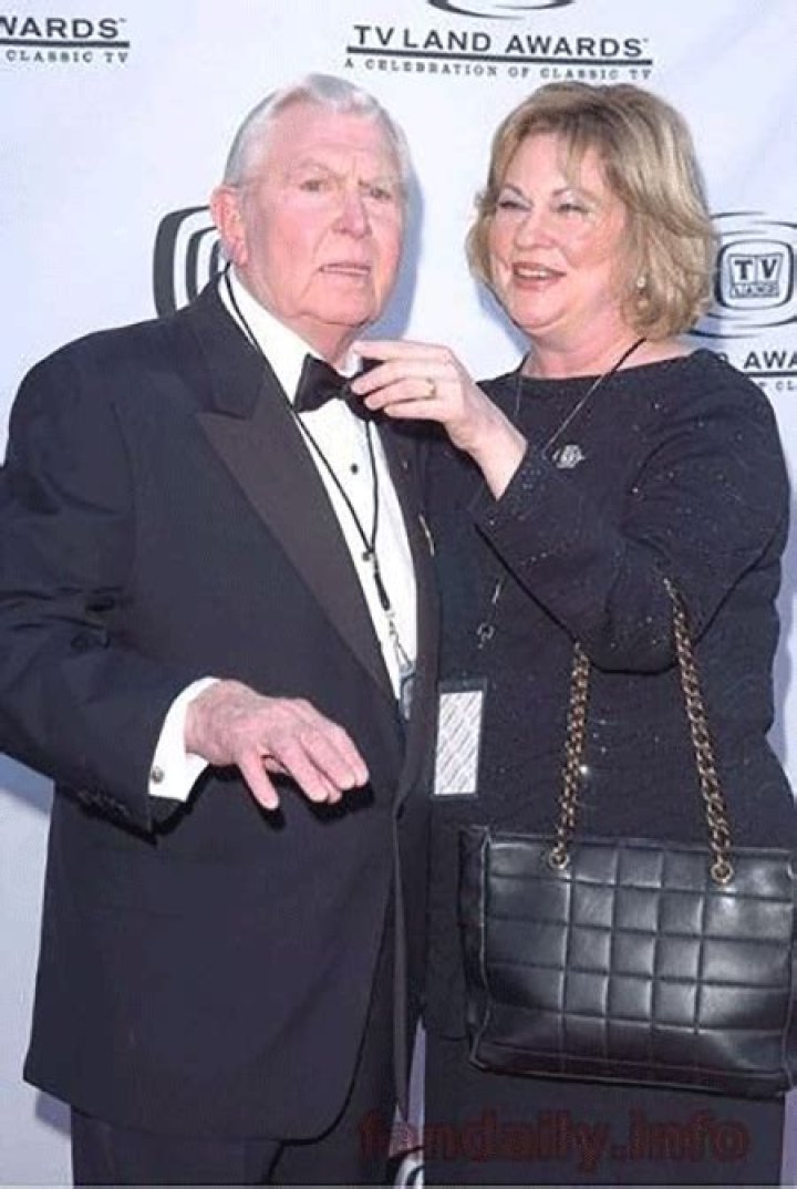 Cindi Knight Married, Husband, Children, Net Worth, Facts, Wiki-Bio