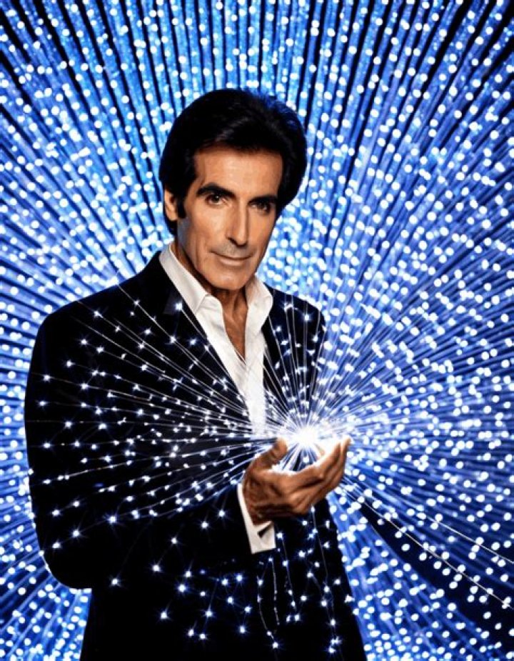 David Copperfield (illusionist) Net Worth: Details About Age, Movies - SarkariResult