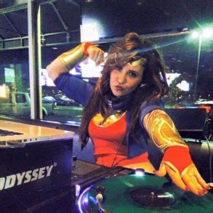 Did DJ Phoenix Aka Dyani Eaton Commit Suicide? Obituary and Death - News