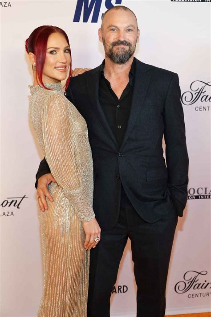 DWTS' Sharna Burgess Bio Reveals: Married Or Still Dating Someone? Know Her Family, Age, And Height