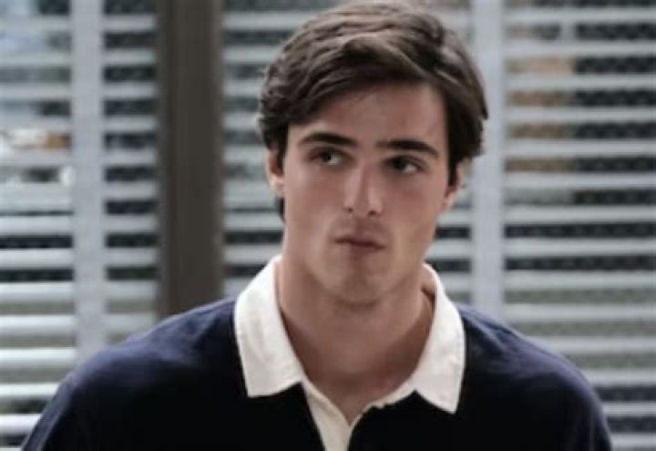 Jacob Elordi: Understanding Jacob Elordi's Background and Personal Life - SarkariResult