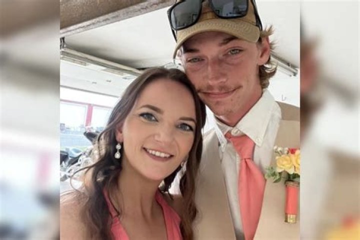 Jacob Lofland Dating, Affairs, Relationship, Net Worth, Facts, Wiki-Bio