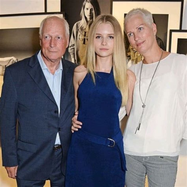 Kate Moss Parents, Meet Peter Edward Moss And Linda Rosina Shepherd - SarkariResult