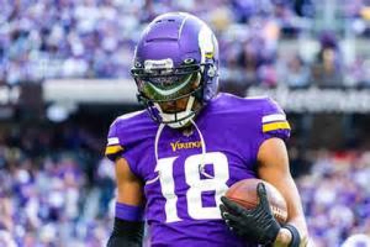 Malik Jefferson Net Worth: Details About Car, Career, NFL, Income, Gf, Age - SarkariResult