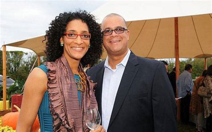 Matthew Lyons Bio Reveals: Enjoys A Happily Married Life With His Chef Wife And A Son