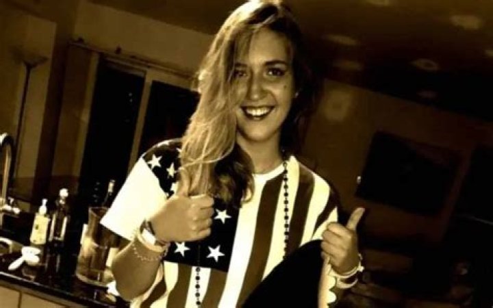 Meet Hopie Carlson – Tucker Carlson’s Daughter