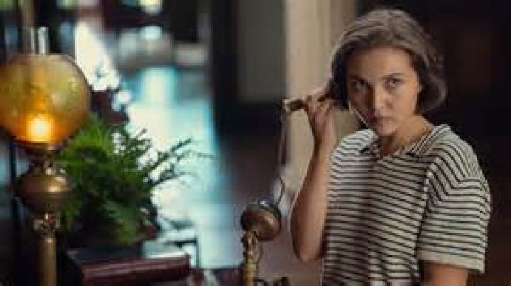 Mia Mckenna-Bruce Religion And Ethnicity, Is Mia Mckenna-Bruce A Christian? - SarkariResult