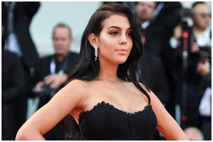 Monique Rodriguez Net Worth, Wiki, Parents, Ethnicity, Religion, Bio, Age, Family And More - SarkariResult