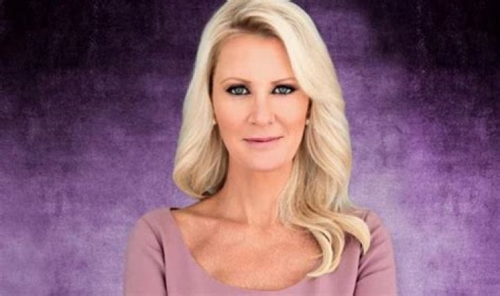 Sandra Lee Height, Weight, Measurements, Bra Size, Shoe Size