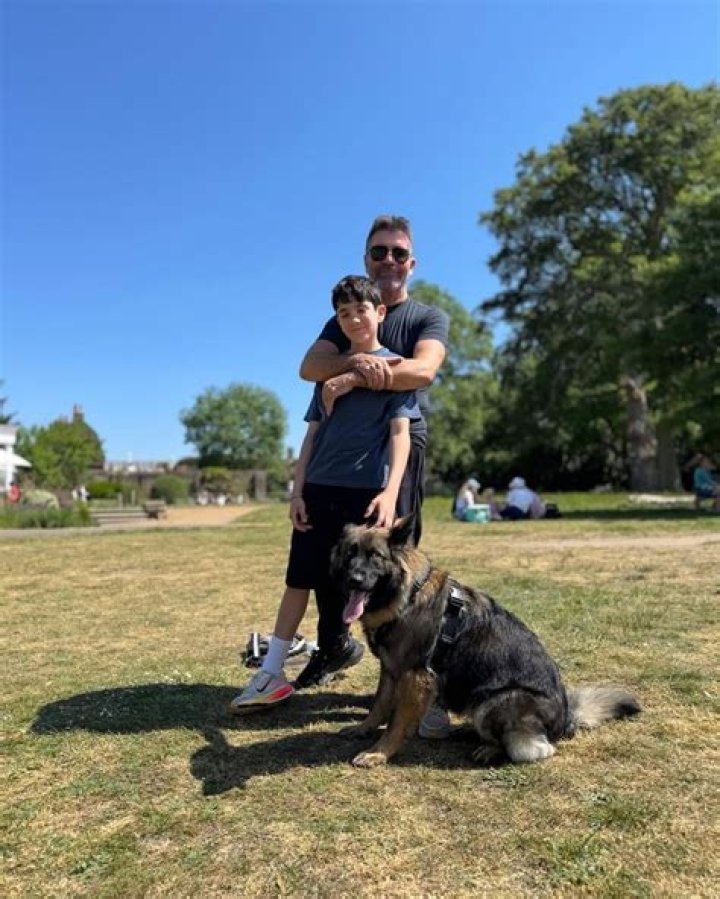 Simon Cowell Net Worth: Career, Family, Age, Income, Wiki, Bio, All You Need to Know - SarkariResult