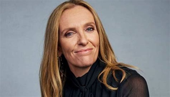 Toni Collette Height, Weight, Measurements, Bra Size, Shoe Size