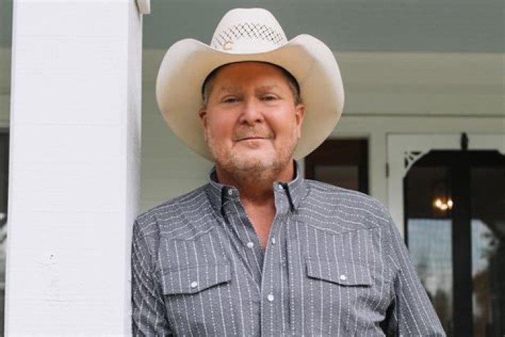 Tracy Lawrence