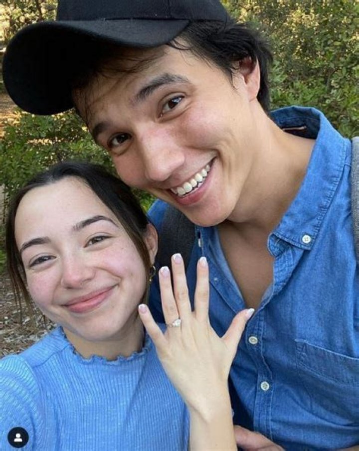 Veronica Merrell Movies Boyfriend Age Wii Height Net Worth