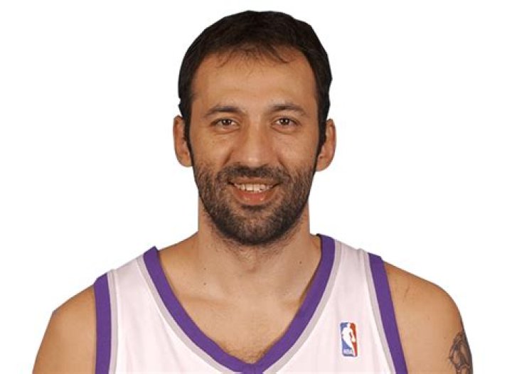 Vlade Divac