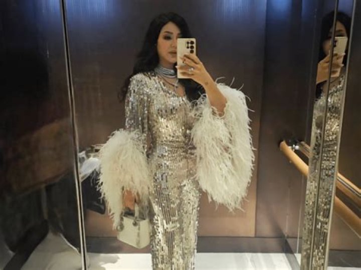 Why Is Lojain Omran Departing from Dubai Bling? What's Prompting Lojain Omran's Departure from Dubai Bling? - SarkariResult